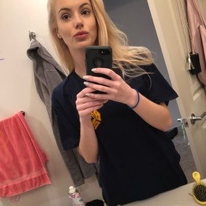 Meet your Posher, Caleigh